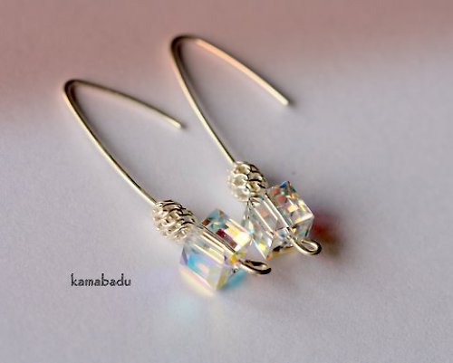 Stříbrné kostky swarovski — foto 1