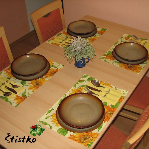 Prostírání s kapsami - Slunečnice — foto 1