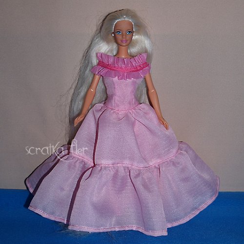 Šaty pro panenku Barbie — foto 1
