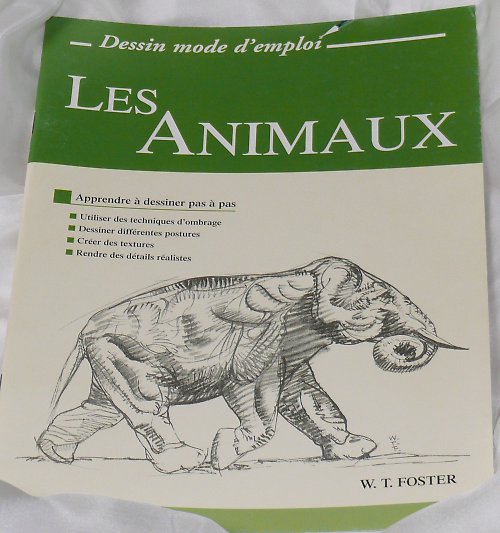 Knížka LES ANIMAUX - kresba — foto 1
