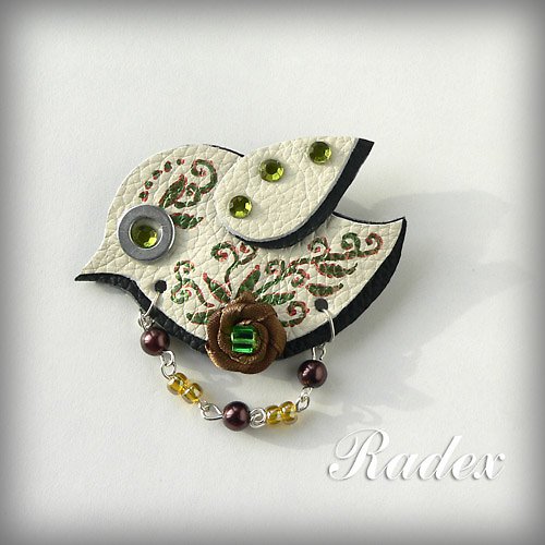 Letící s ornamenty — foto 1