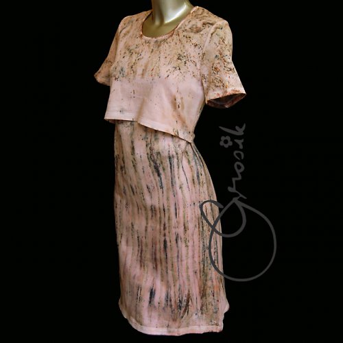 ELEGANTNÍ KOJÍCÍ ŠATY Batik — foto 1