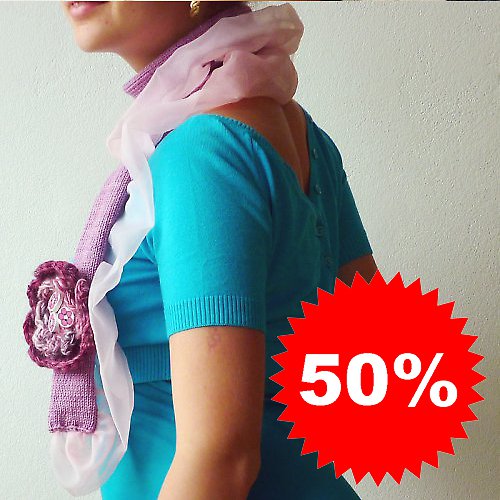 Lily and parrots - sleva 50% — foto 1