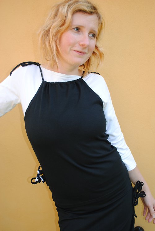 Top černý ve vel. S — foto 1