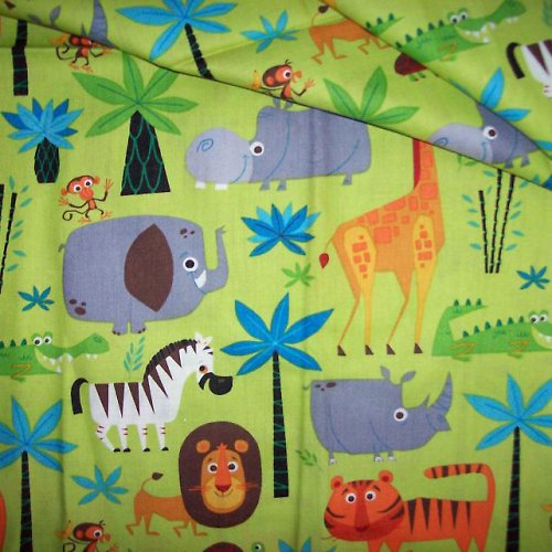 Látka - Wild Animal in green — foto 1