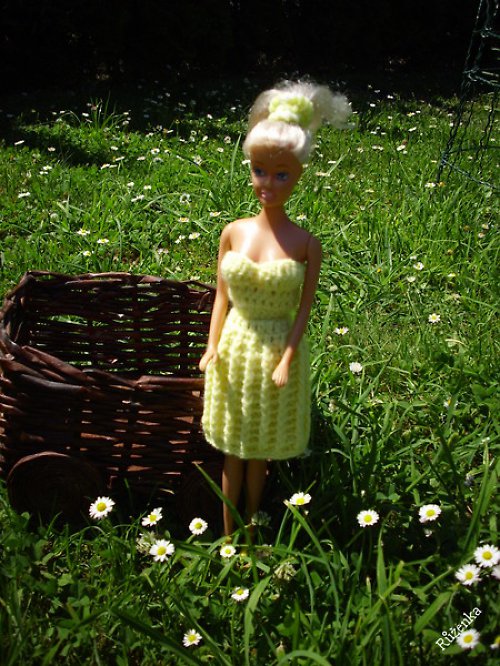 Šatečky na Barbie — foto 1