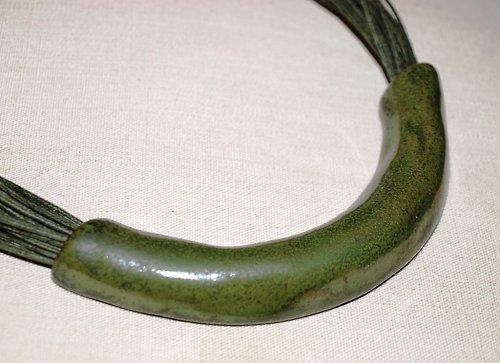 Trubka temně zelená — foto 1