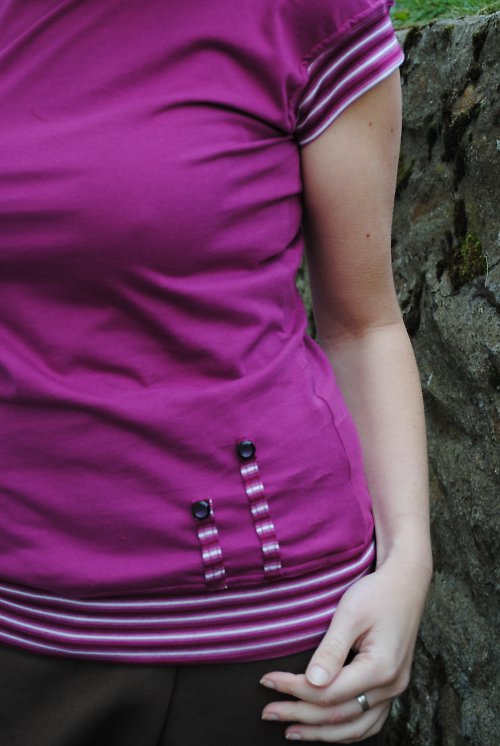 Lila a pruhy , vel. M — foto 1