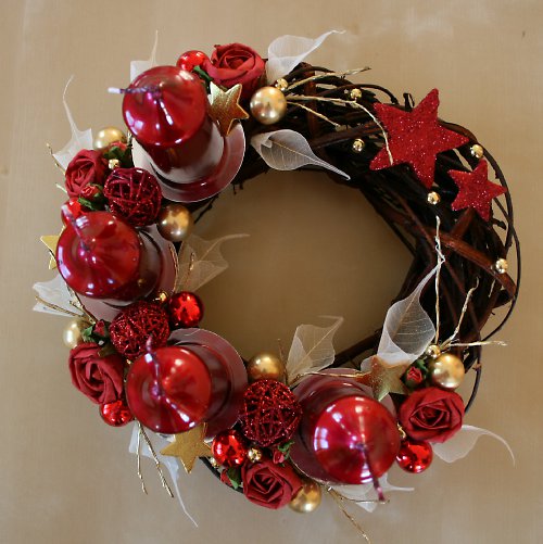 Adventní věneček červenozlatý — foto 1
