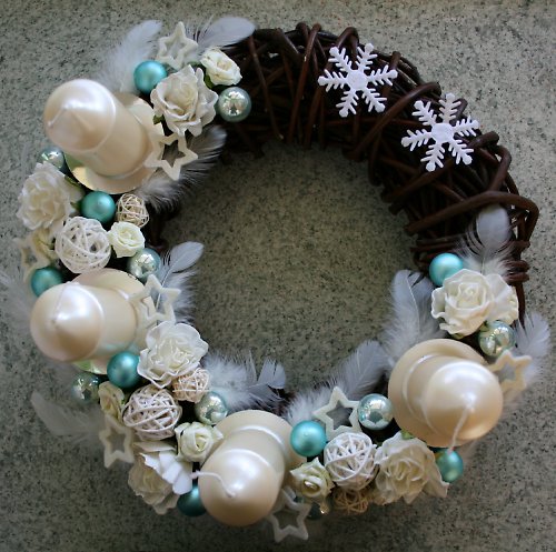 Adventní věneček krémovotyrkysový — foto 1