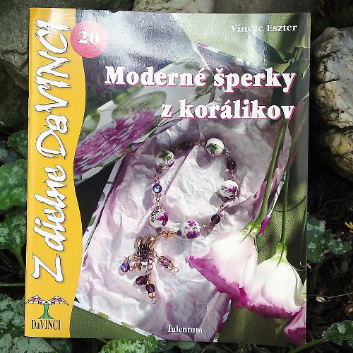 Moderní šperky z korálků — foto 1