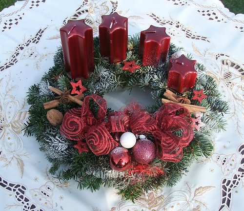 Velký adventní bordó — foto 1