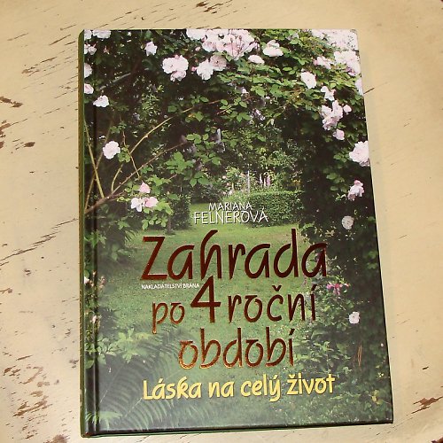 Zahrádkovská knížka pro Karcoolku — foto 1