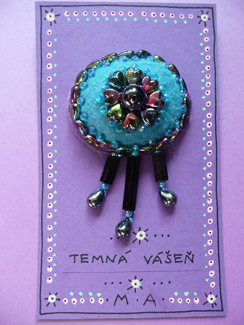 TEMNÁ VÁŠEŇ - brožka — foto 1