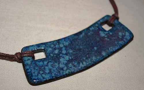 Náhrdelník deskový aquamariově modrý — foto 1