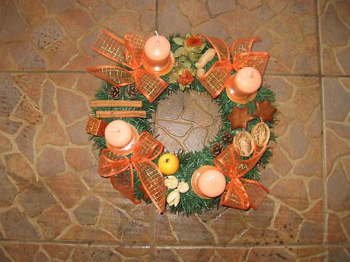 Adventní věneček-oranžový — foto 1