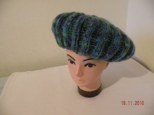 Pletený baret — foto 1