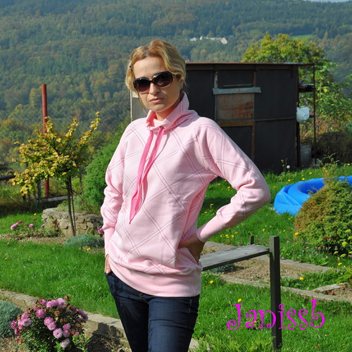 Cukrová mikinka * SLEVA z 555,-Kč* — foto 1