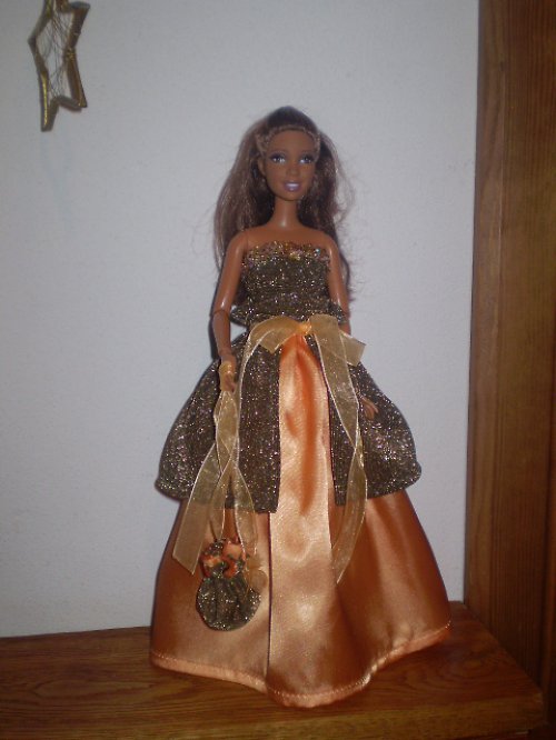 Šatičky na barbie — foto 1