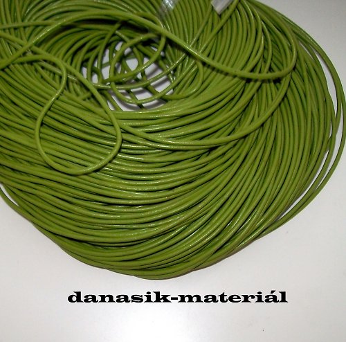 KOŽENÁ ŠŇŮRKA ZELENÁ - METRÁŽ - 2 mm — foto 1