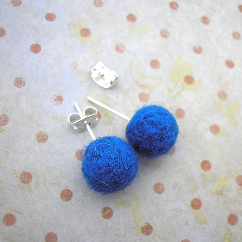 Petite bleu foncé — foto 1