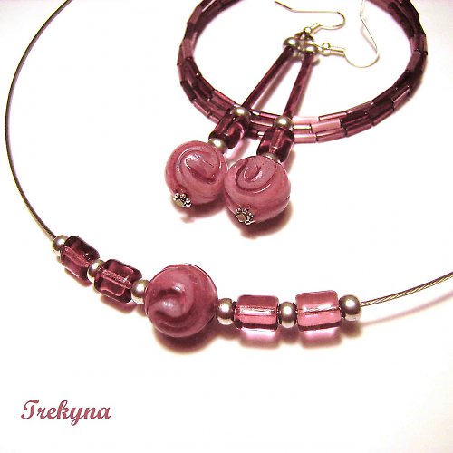 Violette - souprava s vinutkami — foto 1
