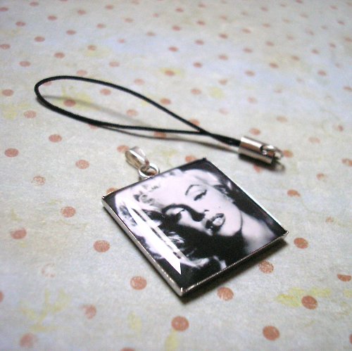 Marylin Monroe — foto 1