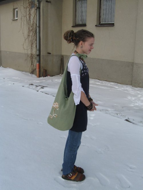 Olivová taška — foto 1
