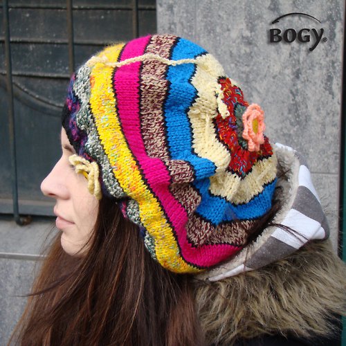Barevný pletený baret — foto 1