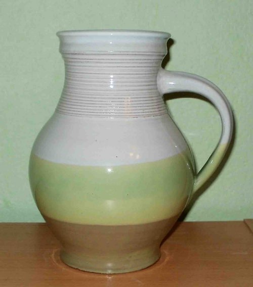 Keramický džbán zelenobílý — foto 1