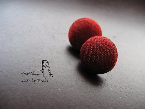 Buttonkové na přání — foto 1