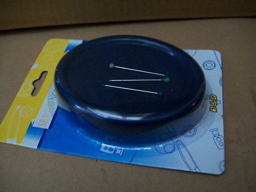 Magnetická podložka na špendlíky,jehly..... — foto 1