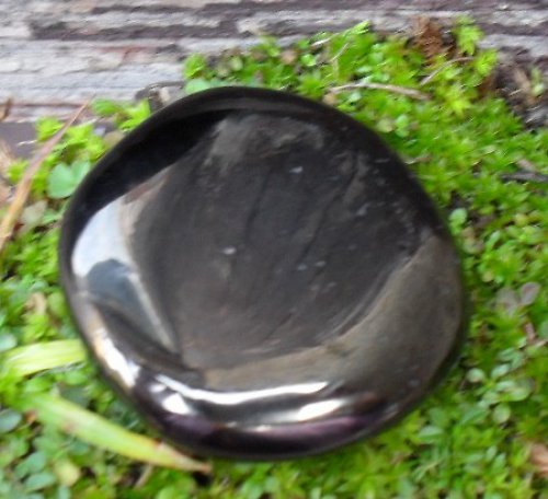 Černý jantar - gagát cca36x35x8mm — foto 1
