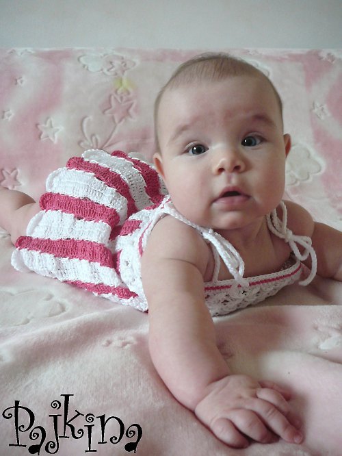 Háčkované šatečky — foto 1