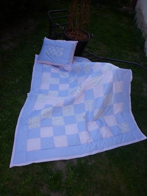 SLEVA deka+polštář s výplní — foto 1