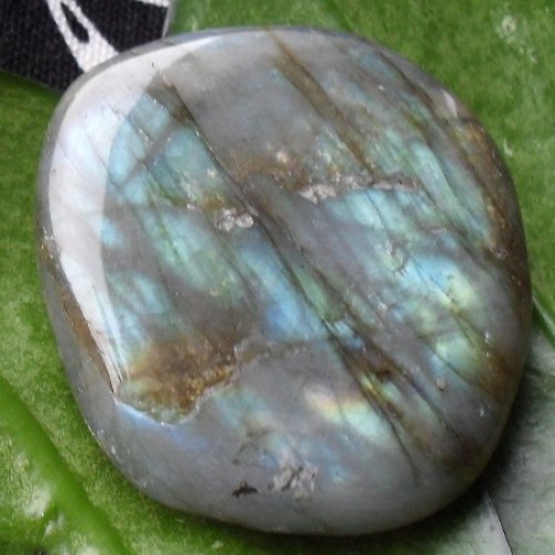 Labradorit 41x36x10mm — foto 1