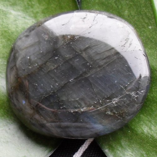 Labradorit 41x38x10mm — foto 1