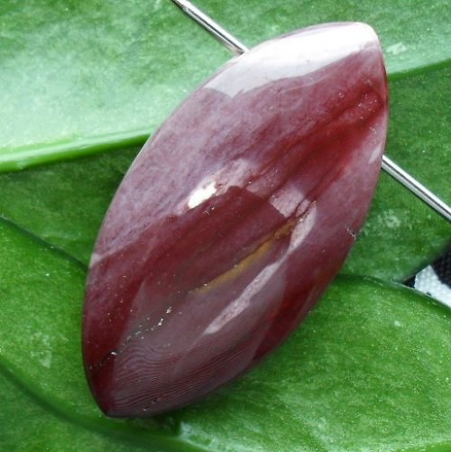 Mokait 47 x 23 x 12mm — foto 1