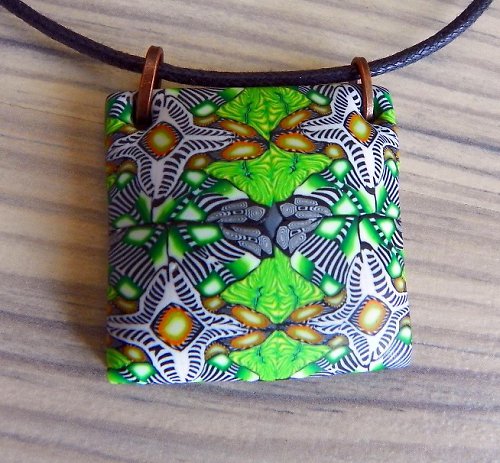 Náhrdelník zelený kaleidoskop — foto 1