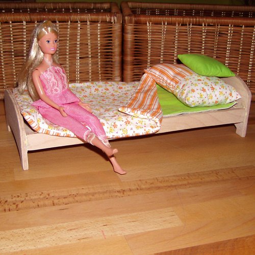 Postýlka pro Barbie — foto 1