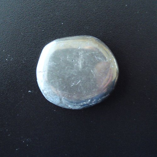 Pyrit 38 x 35 x 8 mm — foto 1