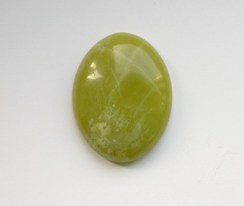Nefrit kabošon 40x30mm — foto 1