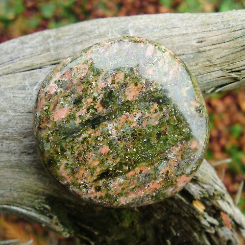 Unakit 44 x 44 x 8 mm — foto 1