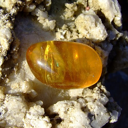 Fluorit žlutý — foto 1