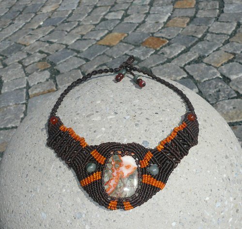 Náhrdelník s achátem (multi-colour spiderweb) — foto 1