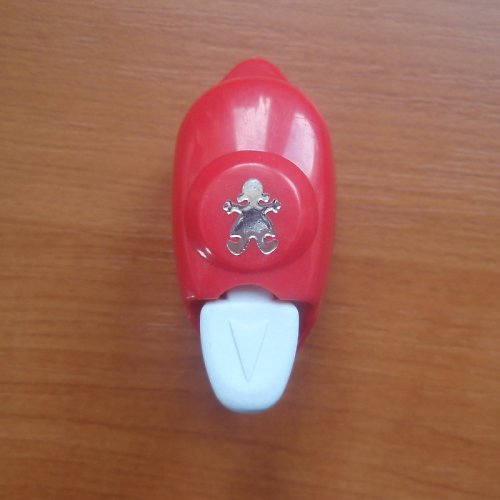 Raznička-děrovačka 0,8cm holčička — foto 1
