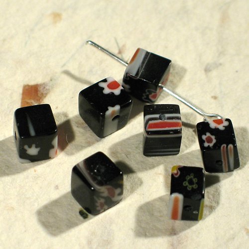 Millefiori kostičky, 6mm, 5ks — foto 1