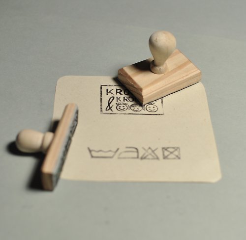 Rodinné razítko + symboly — foto 1