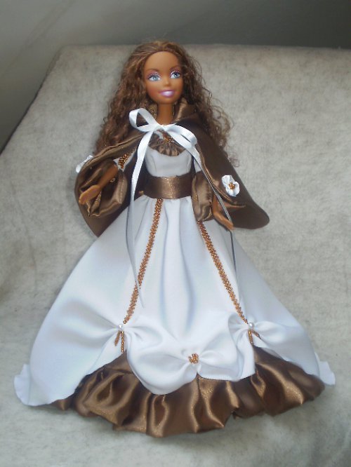 Šatičky pro Barbie — foto 1