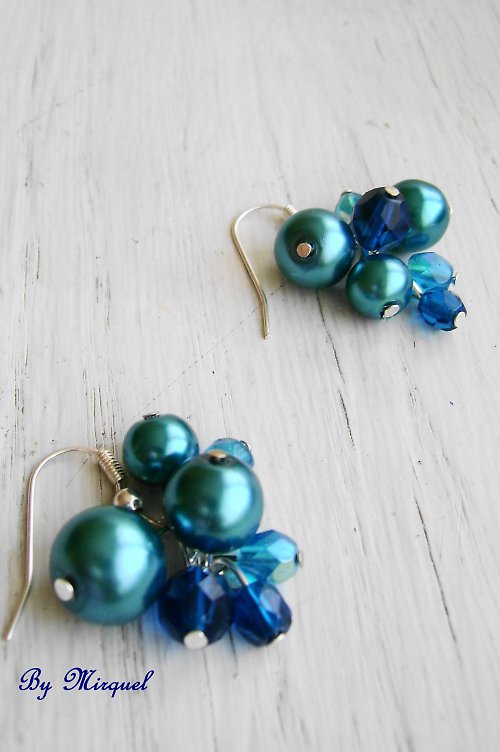 In blue — foto 1